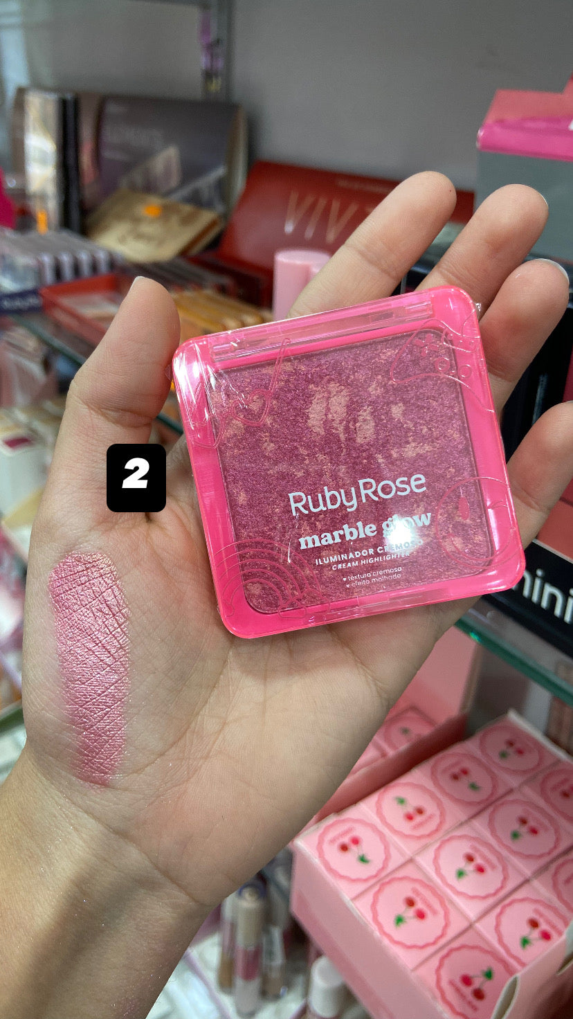 Blush Érisé Ruby Rose